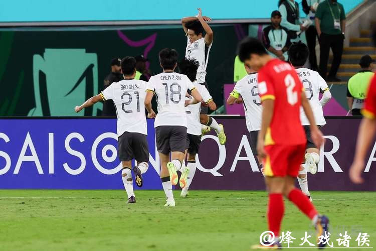 向余望关键进球助U23国足进决赛,父亲喝酒庆祝到早上 向余望关键进球助U23国足进决赛,父亲喝酒庆祝到早上