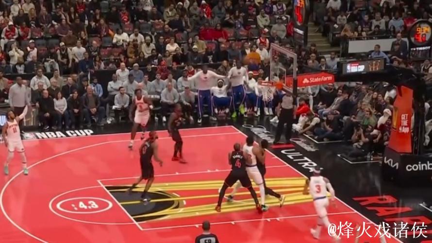 尼克斯轻取猛龙闯进杯赛四强