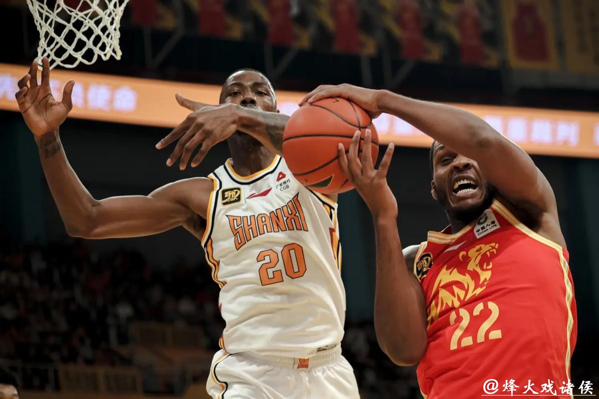 广东三连胜背后：新阵容试水，内线短板暴露，CBA已无弱旅